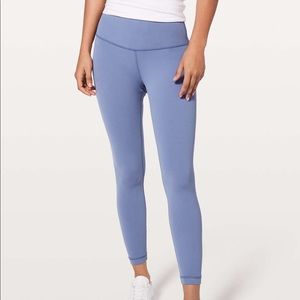 🦋 Lululemon Brilliant Blue Align Leggings 25" 🦋